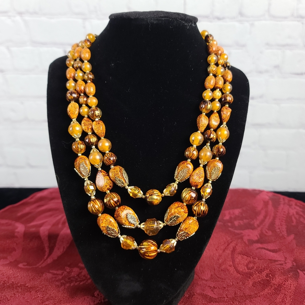 Vintage 70s Era triple strand necklace
